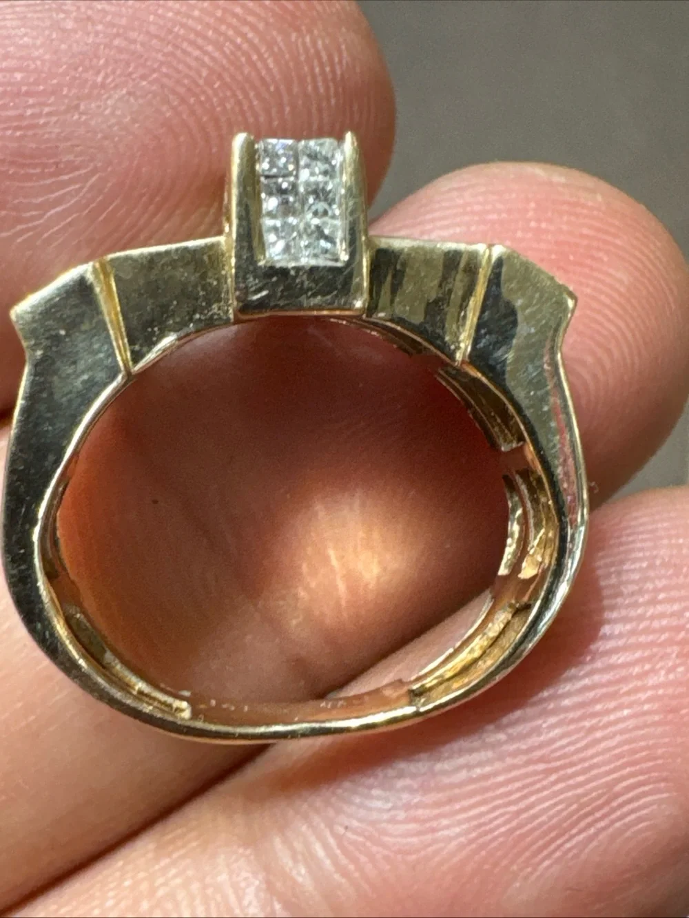 14K Yellow Gold Princess Cut Diamond Ring Size 6 7.5g Invisible Set I1-I2